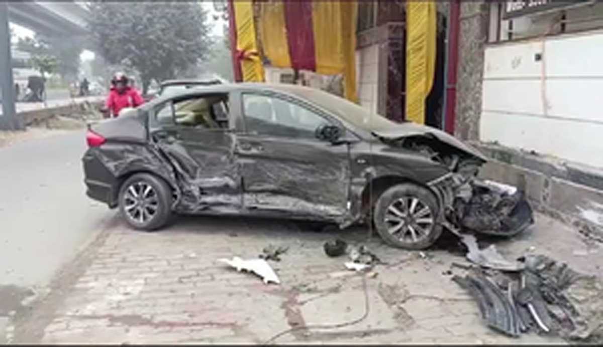 गाजियाबाद : पुलिसकर्मियों की मौत मामले में बिल्डर और उसके ड्राइवर के खिलाफ हत्या का मुकदमा दर्ज